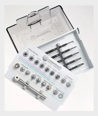 Kit Chirurgico Implantare